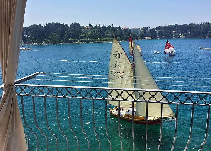 Panorama Antonia Ρόβινι