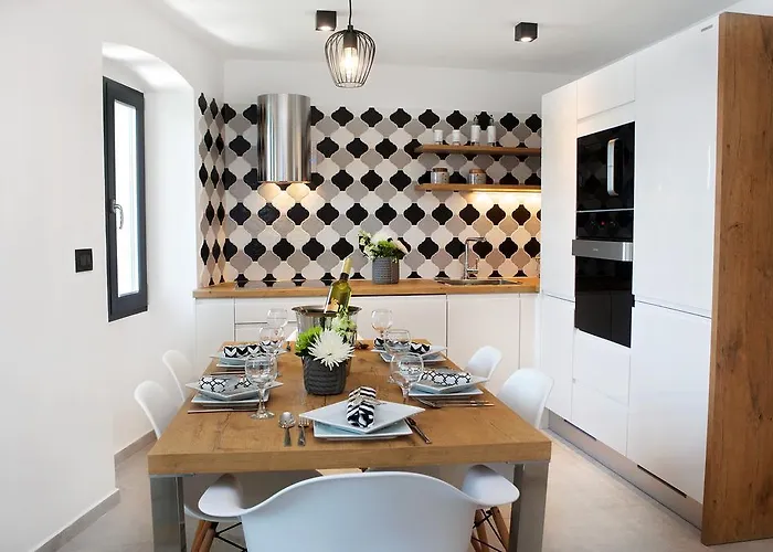 Panorama Antonia Ρόβινι